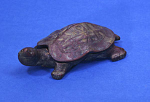 カメ造形銅製灰皿