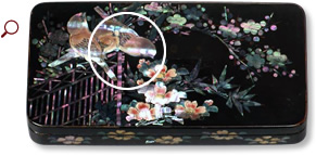 青貝細工の嗅ぎたばこ入れ