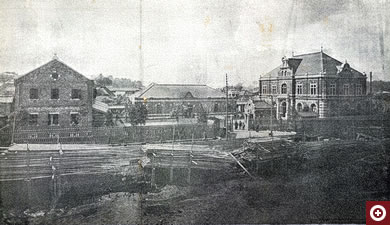 横浜葉煙草専売所