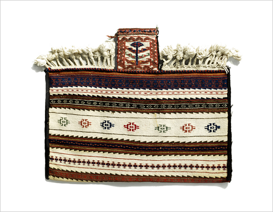 アフシャ−ル族の塩袋