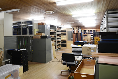 博物館の向かいから、パルコ方面に向かって。