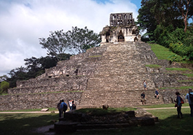 パレンケ遺跡の「十字の神殿」