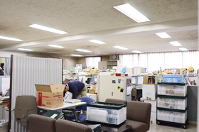 片づけ、荷造りもあれば、再利用する什器の掃除まで、本当にやることがてんこ盛りでした。