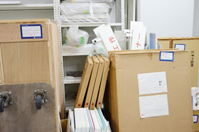 展示用のパネルや額、その他の大物も無事移送されました。